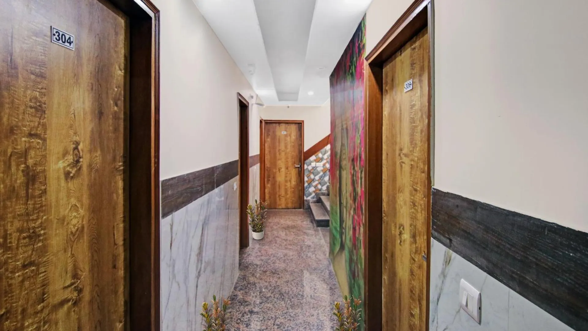 ניו דלהי Hotel O Airport Hotel Gross Stay